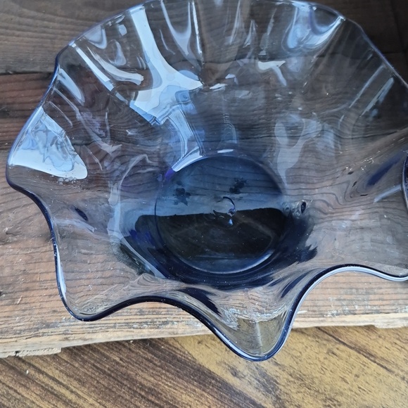 Cobalt Blue Vintage Hand Blown Glass Bowl - Picture 4 of 5